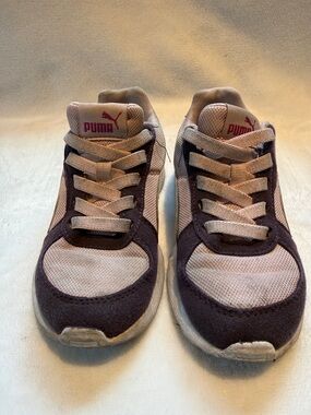 Puma Tennis shoe Size 1